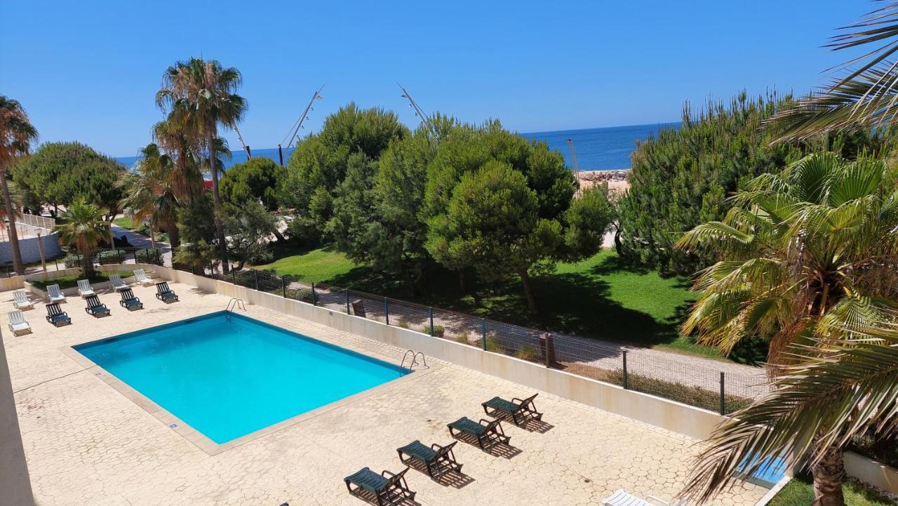 Apartamento Kelyfos Beach By Feriascomsol Quarteira Bagian luar foto